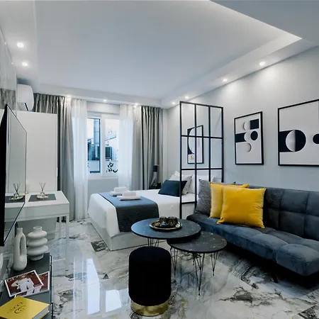 Luxury Downtown Apartment F1 *