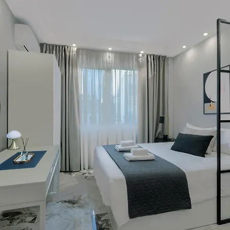 Luxury Downtown Apartment F1 Thessaloniki