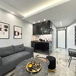 Apartman Luxury Downtown F1