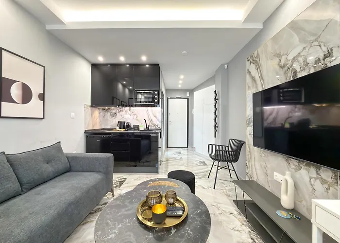 Apartament Luxury Downtown F1 *
